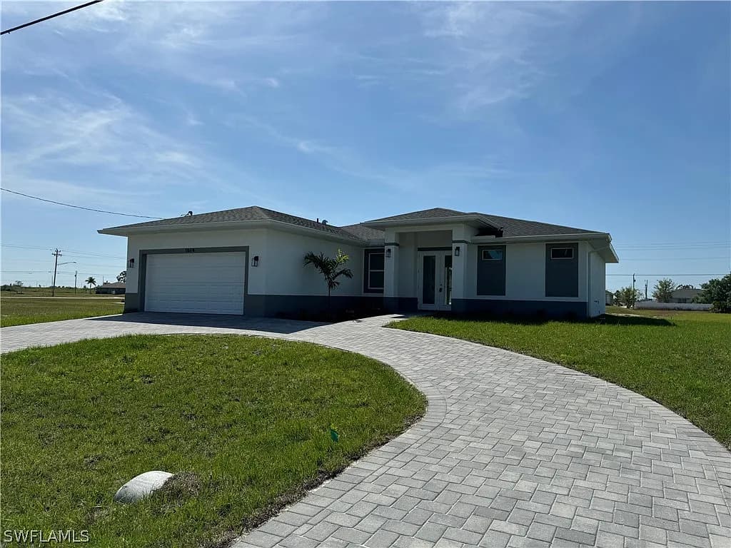 1614 Kismet Pkwy - HICS Capital home builders